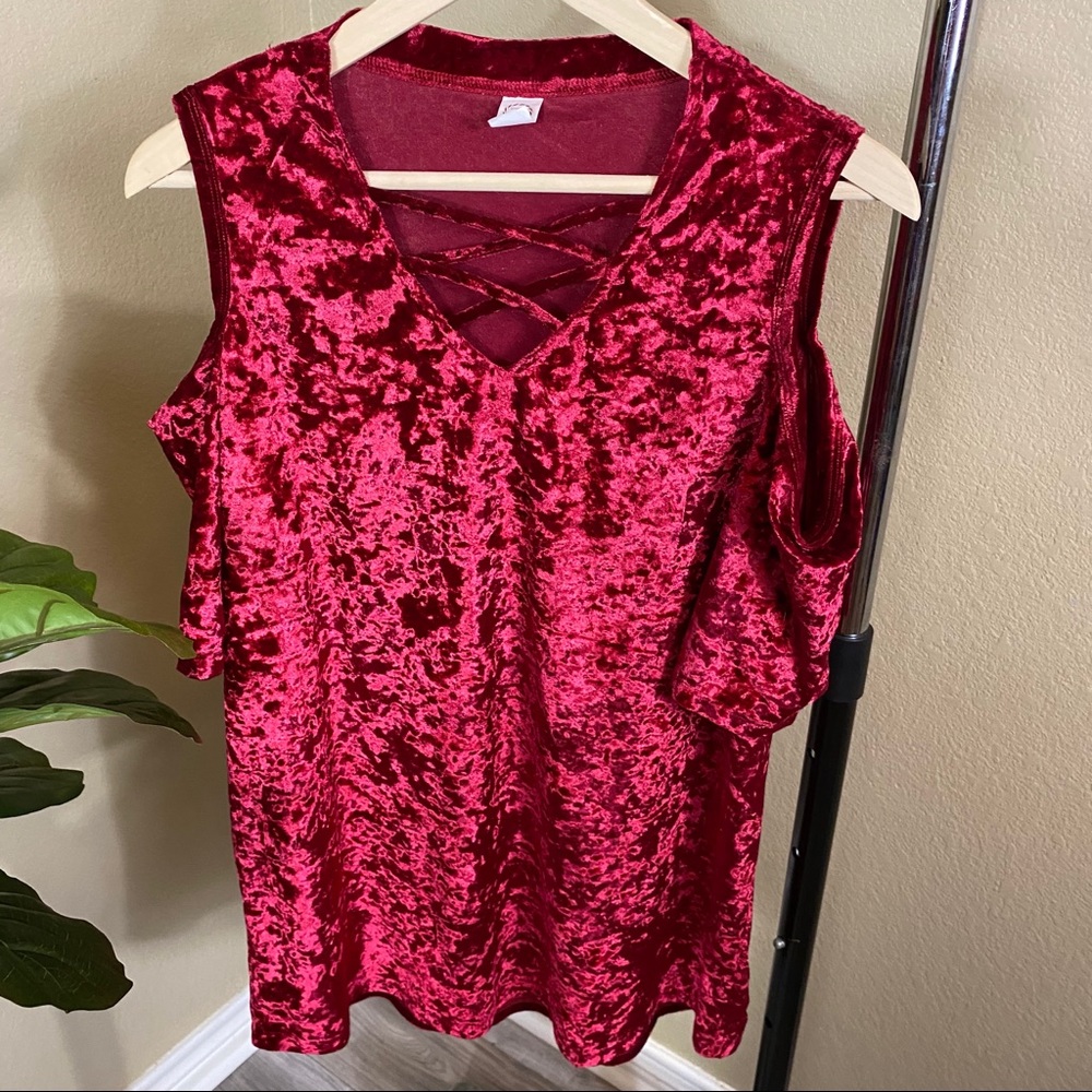 Sunshine & Rodeos brand velvet red blouse